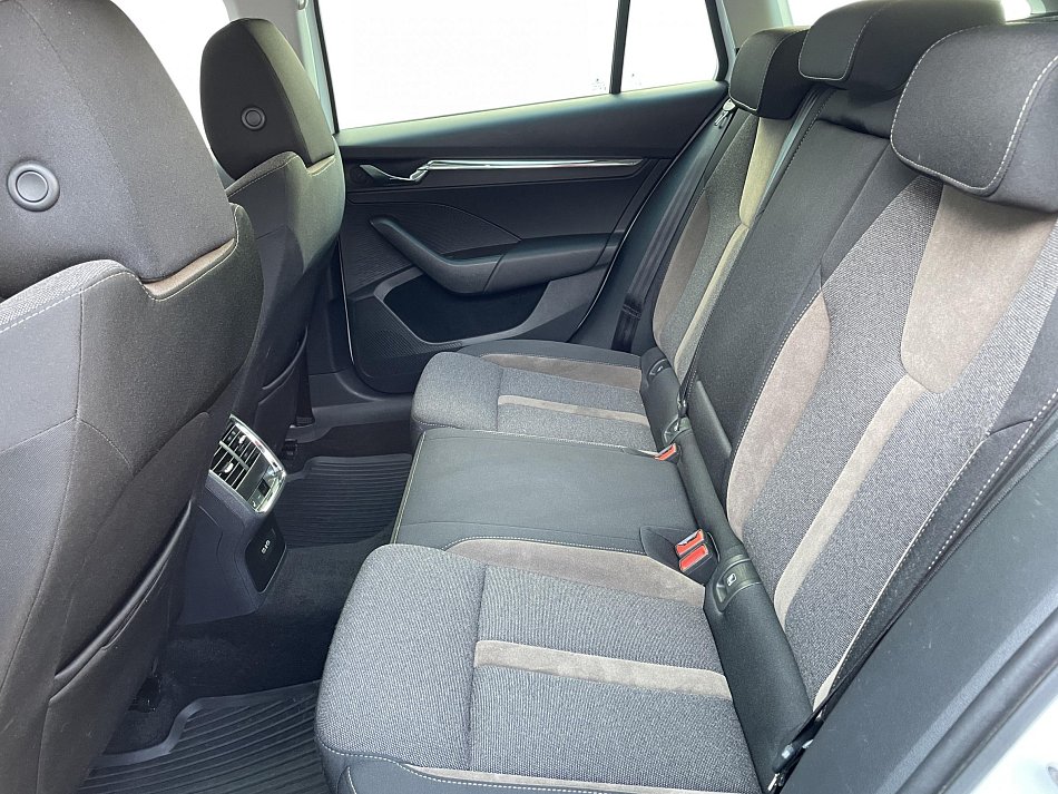 Škoda Octavia IV 2.0 TDi Scout 4x4