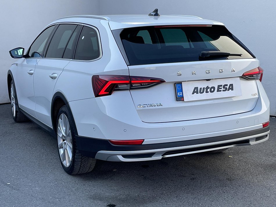 Škoda Octavia IV 2.0 TDi Scout 4x4