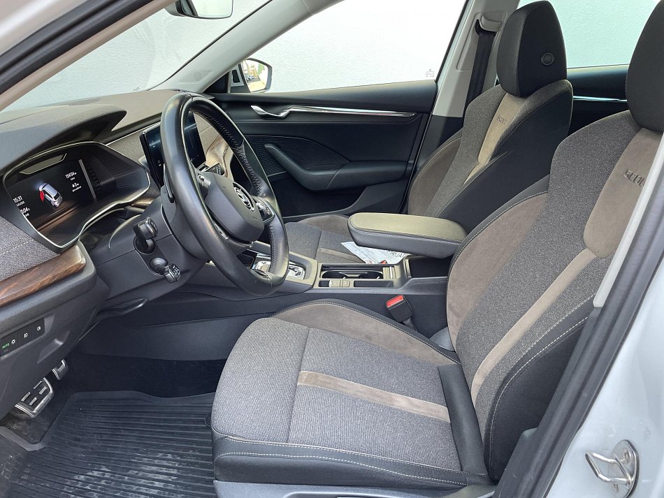 Škoda Octavia IV 2.0 TDi Scout 4x4