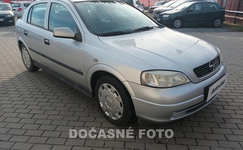 Opel Astra 1.4i 
