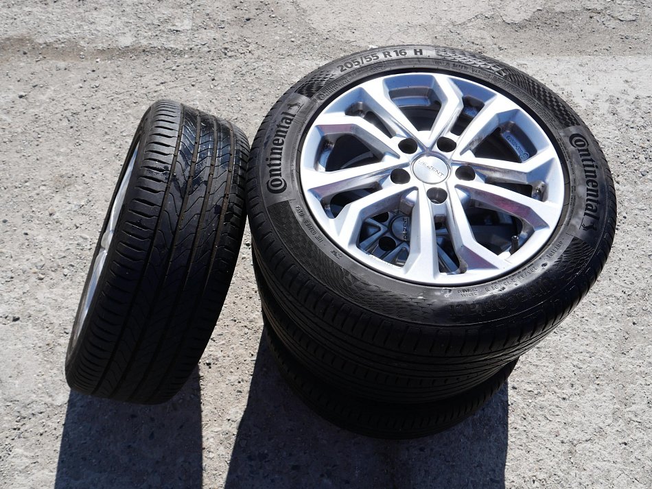 Hyundai I30 1.6 CRDi 