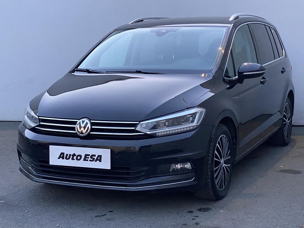 Volkswagen Touran 1.6TDi  7 míst