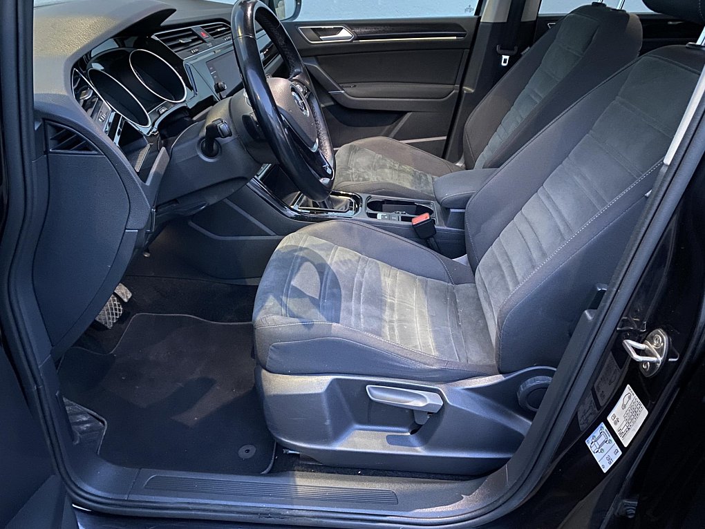 Volkswagen Touran 1.6TDi  7 míst