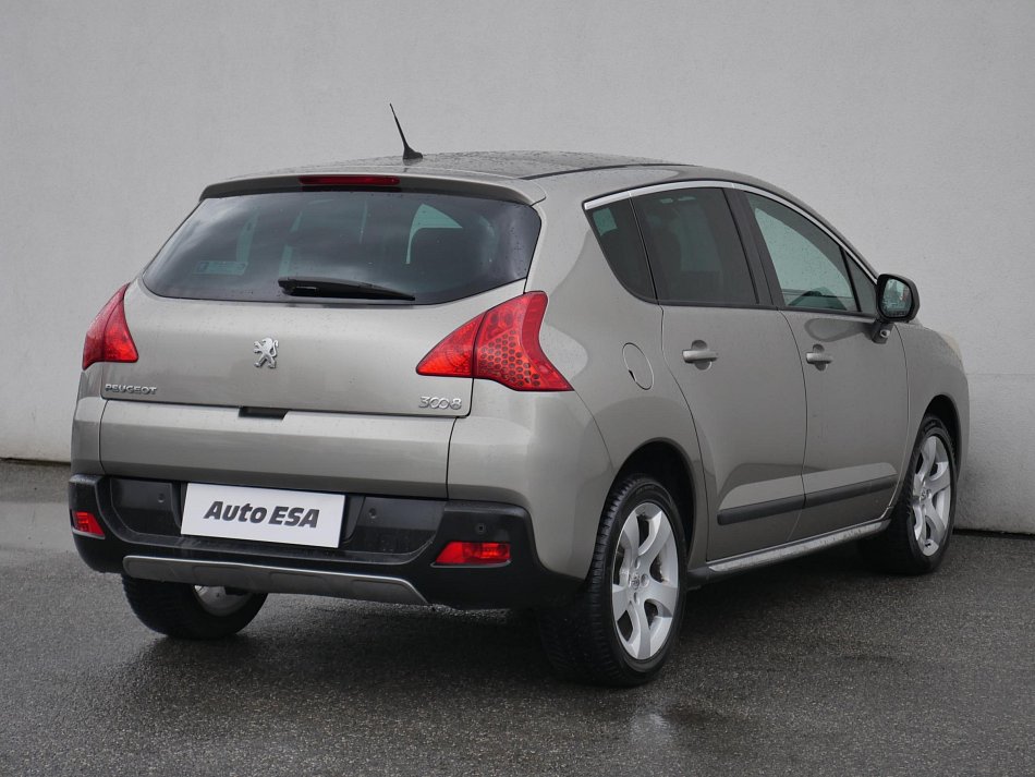 Peugeot 3008 2.0 HDi Premium
