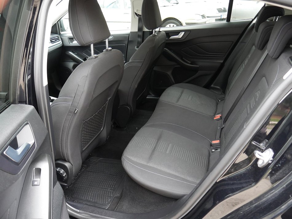 Ford Focus 1.5EB Active