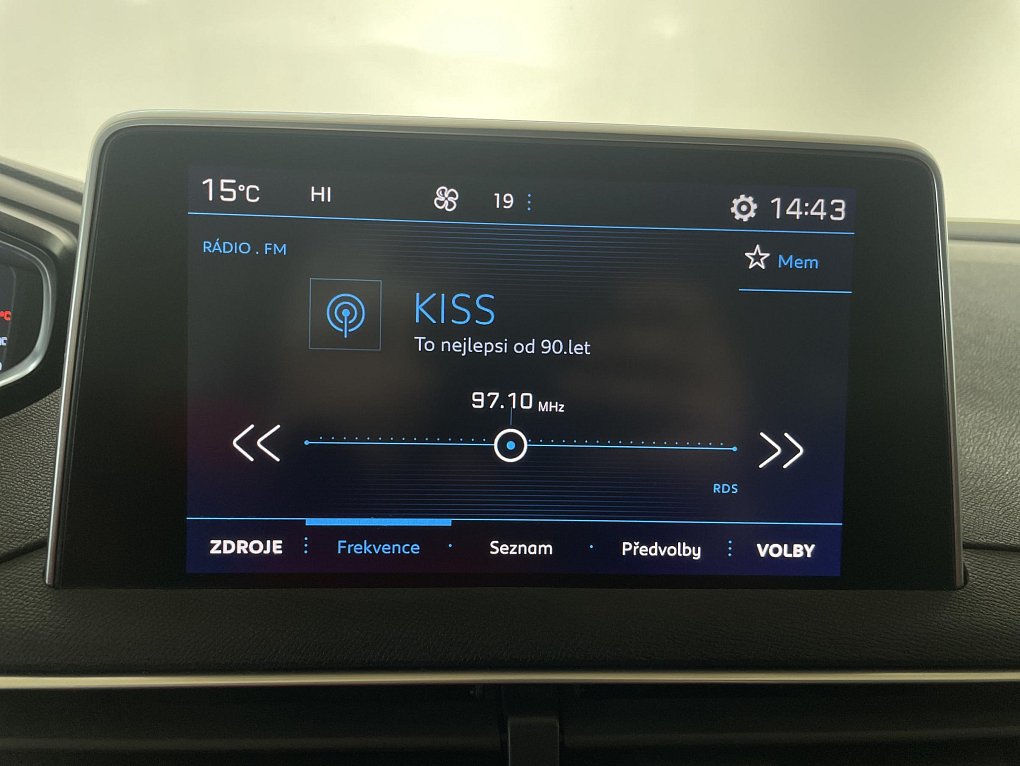 Peugeot 5008 1.2 PT 