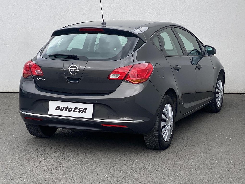 Opel Astra 1.6i Selection