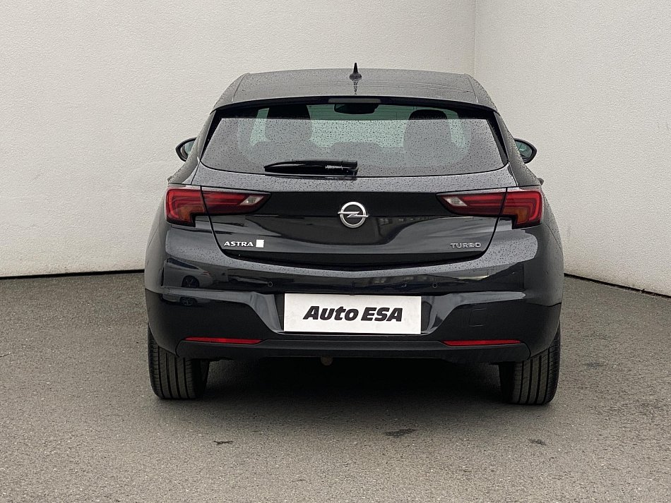 Opel Astra 1.4T 