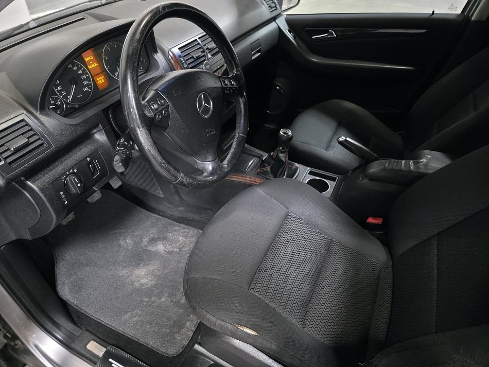 Mercedes-Benz Třída A 1.7i 