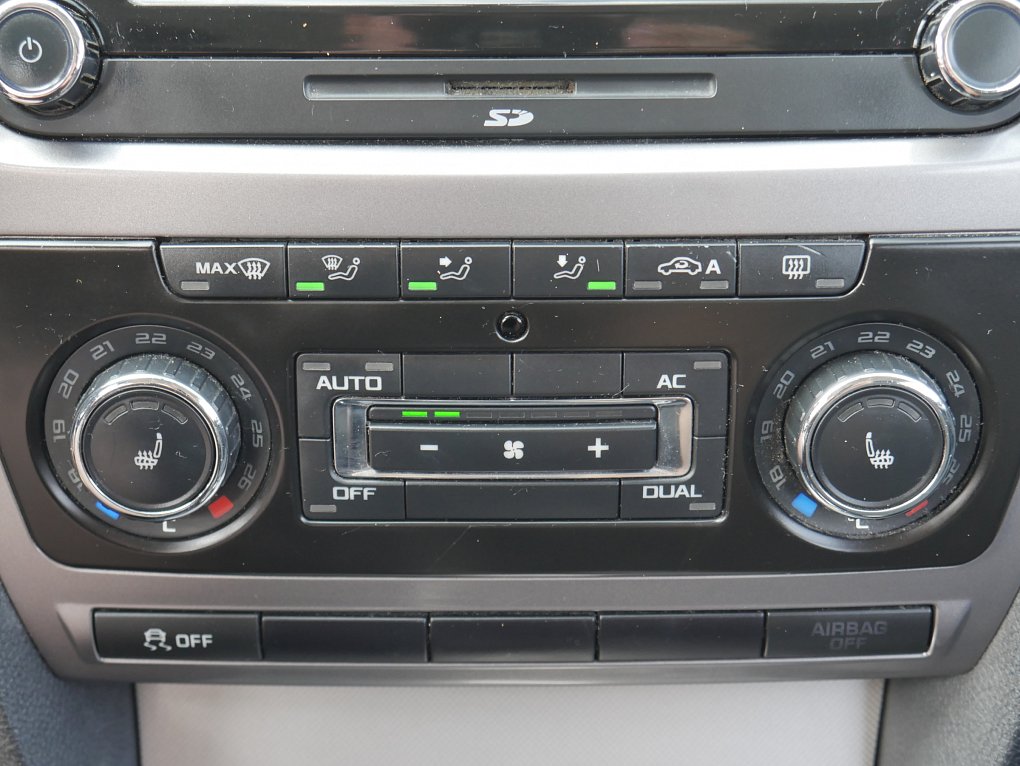 Škoda Octavia II 1.6 TDi Elegance
