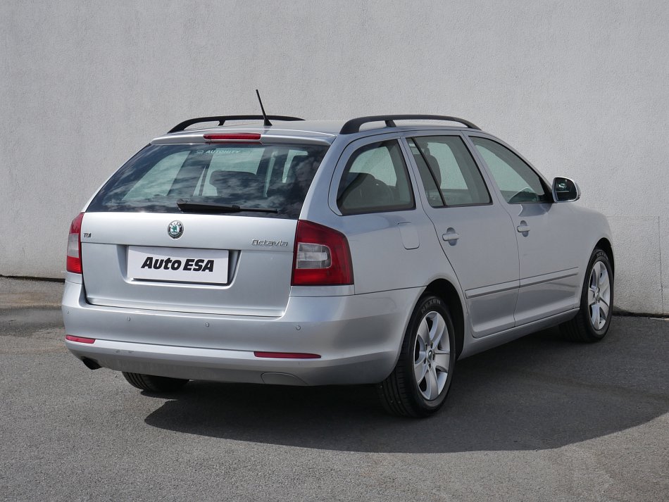 Škoda Octavia II 1.6 TDi Elegance