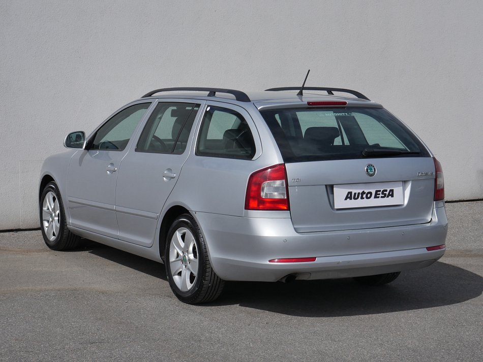 Škoda Octavia II 1.6 TDi Elegance