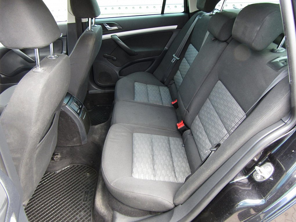 Škoda Octavia II 1.6 TDi 