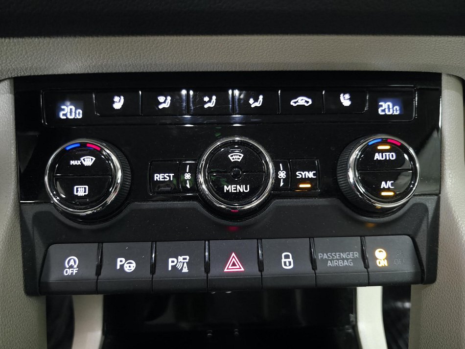 Škoda Kodiaq 2.0 TDi  4x4, 7míst