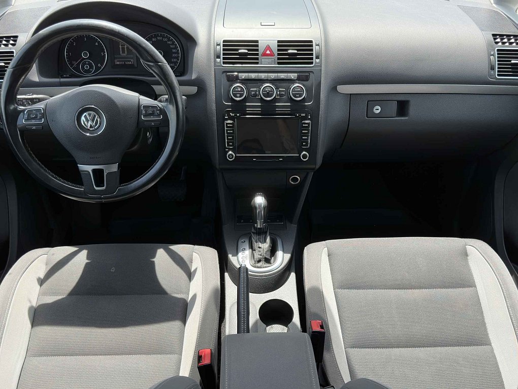 Volkswagen Touran 1.6 TDi Comfortline DSG