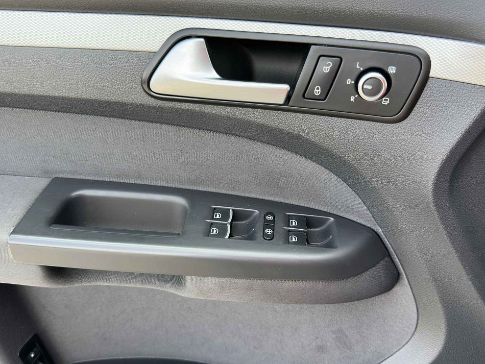 Volkswagen Touran 1.6 TDi Comfortline DSG