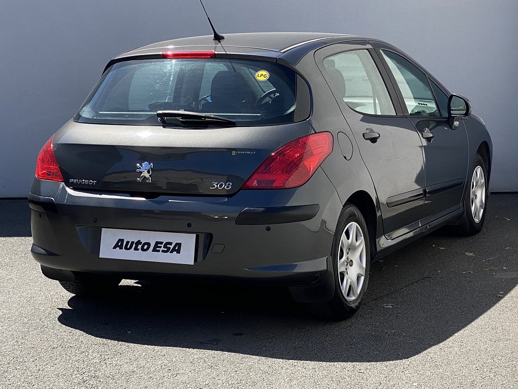 Peugeot 308 1.4 16V 