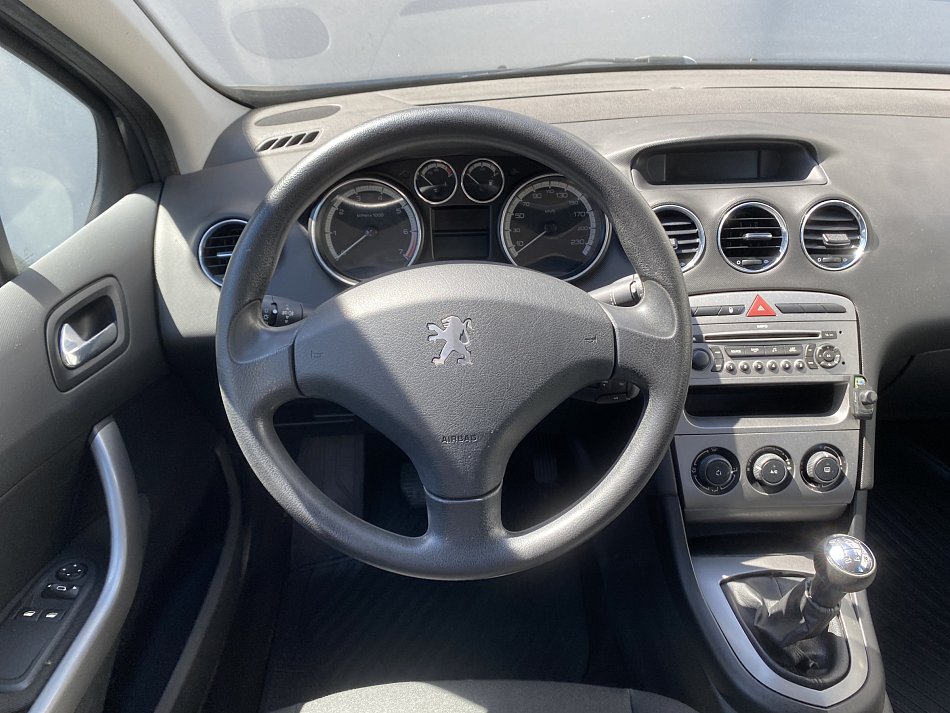 Peugeot 308 1.4 16V 
