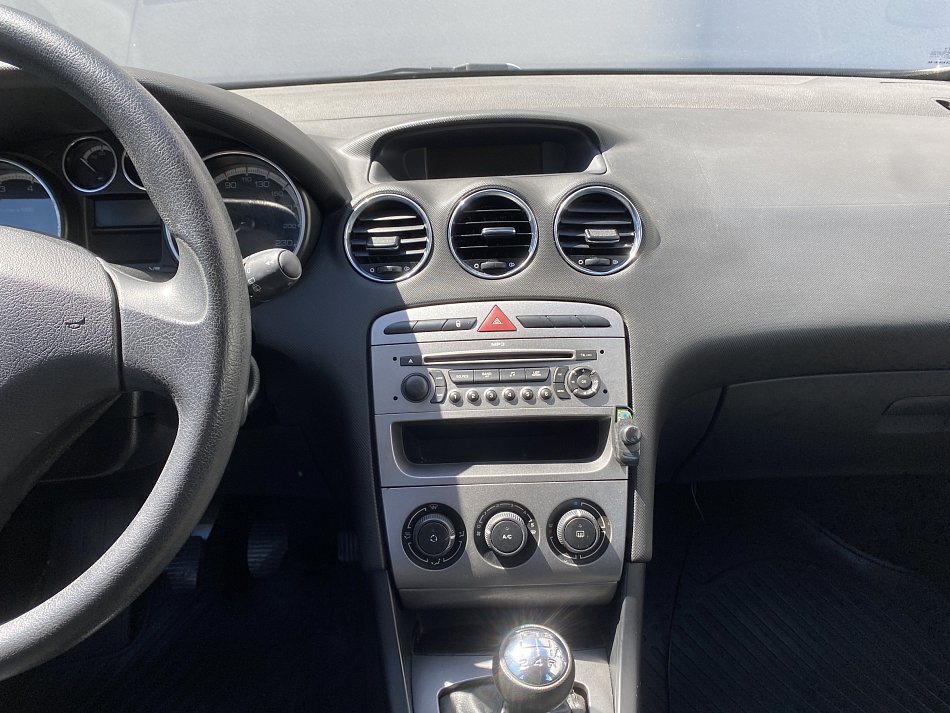 Peugeot 308 1.4 16V 