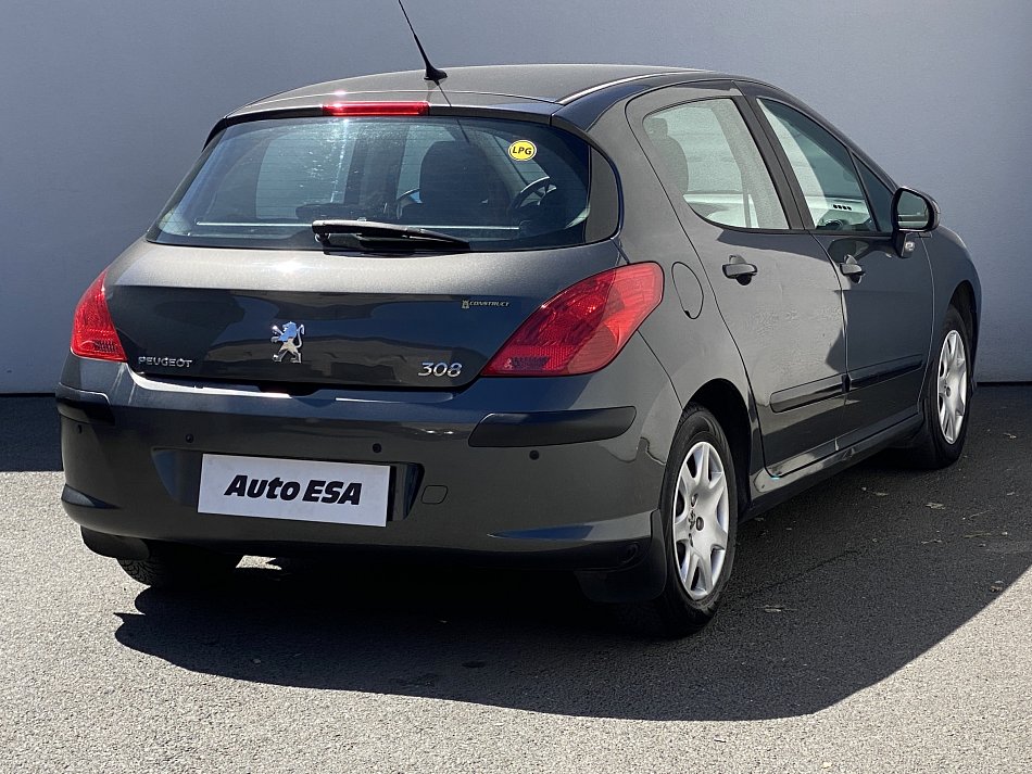 Peugeot 308 1.4 16V 