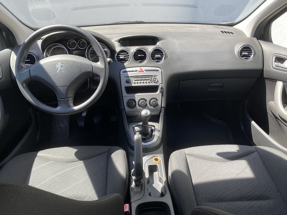Peugeot 308 1.4 16V 