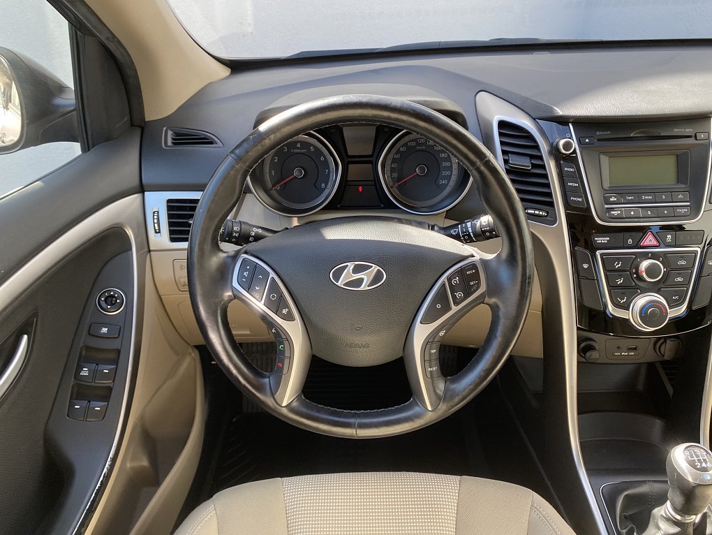 Hyundai I30 1.4i 