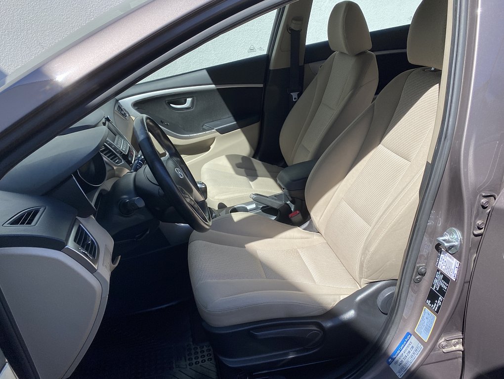 Hyundai I30 1.4i 