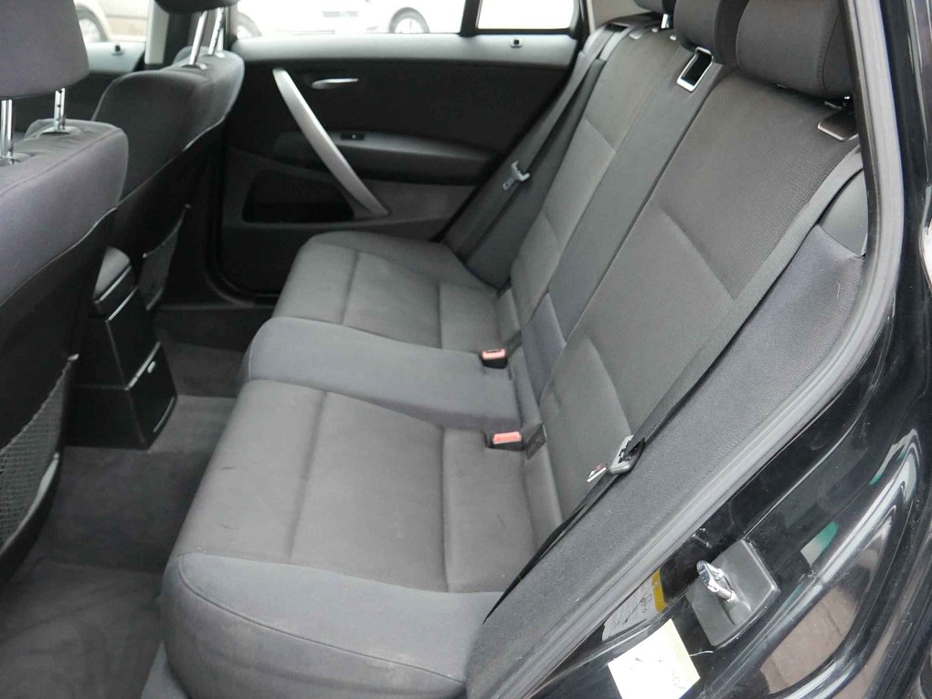 BMW X3 2.0 D 