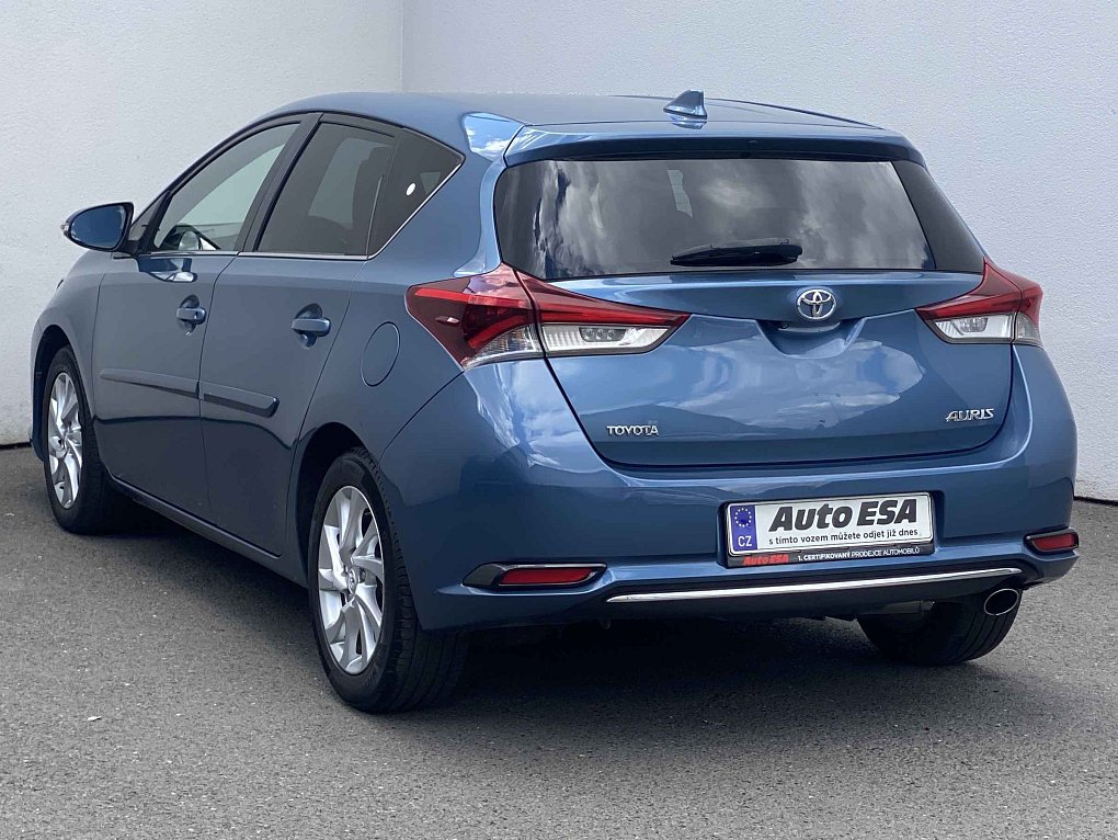 Toyota Auris 1.2 i 