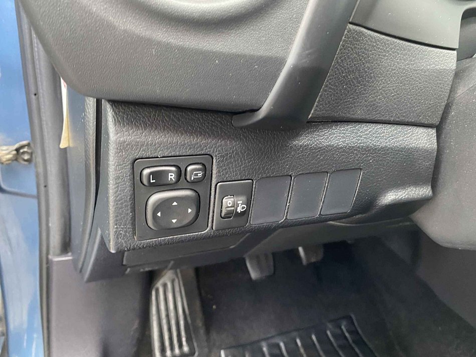 Toyota Auris 1.2 i 