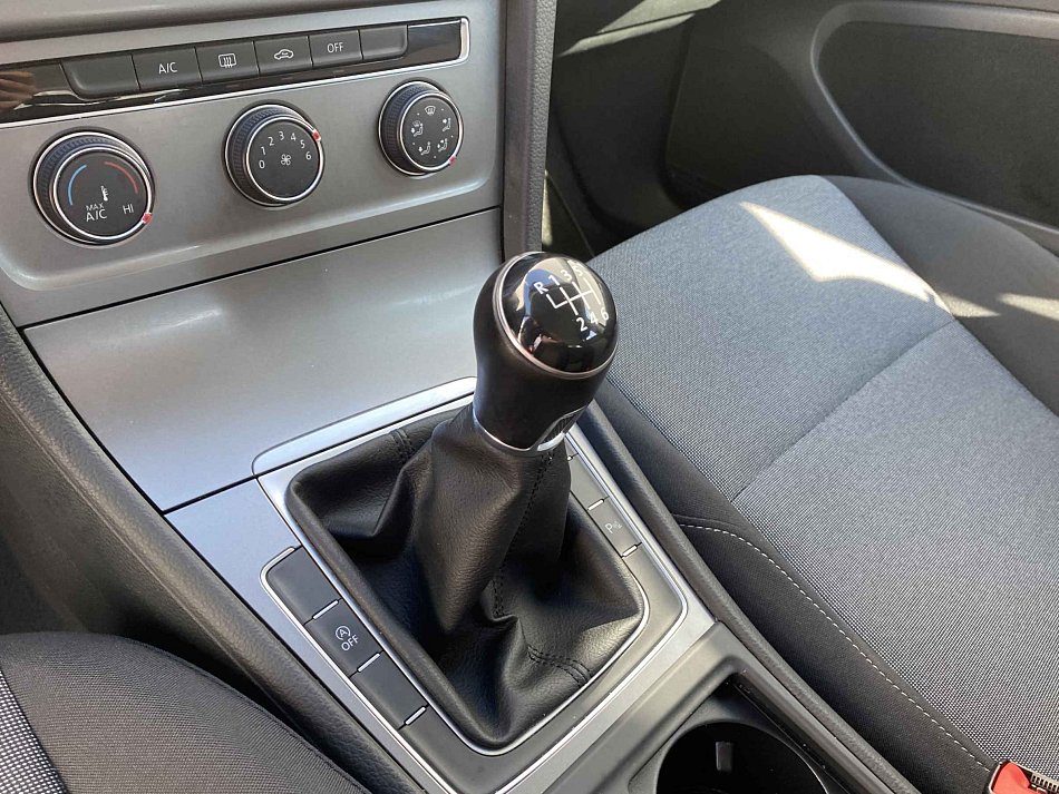 Volkswagen Golf 1.2 TSi Trendline
