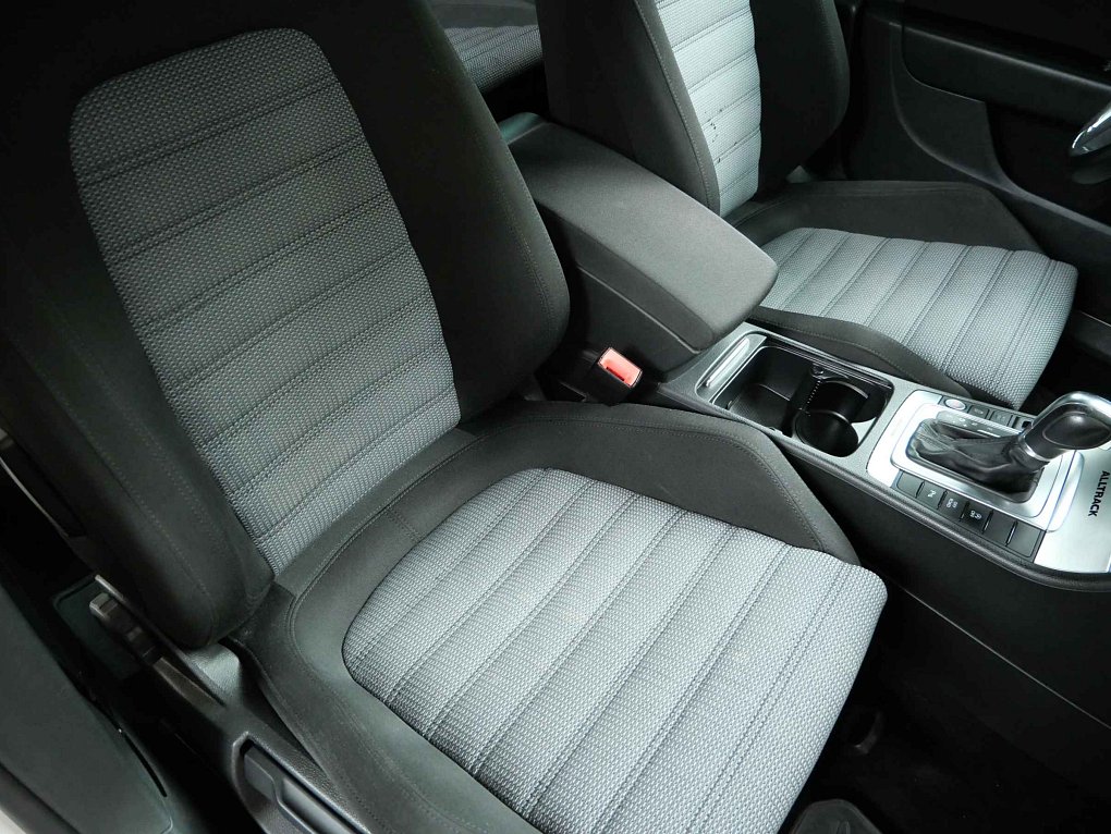 Volkswagen Passat 2.0 TDi  4x4