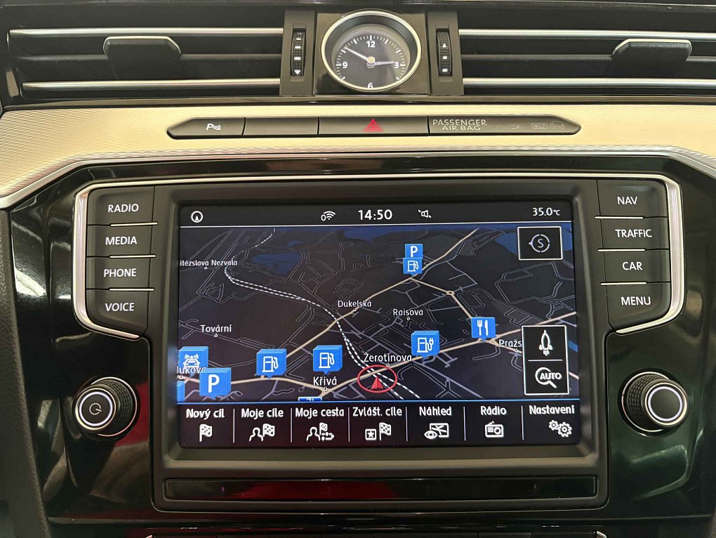 Volkswagen Passat 2.0TDi 
