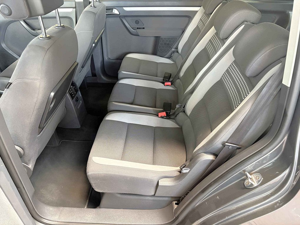 Volkswagen Touran 1.4 TSi 
