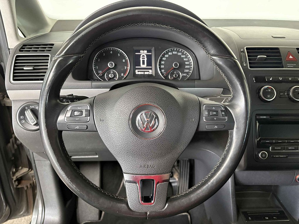 Volkswagen Touran 1.4 TSi 