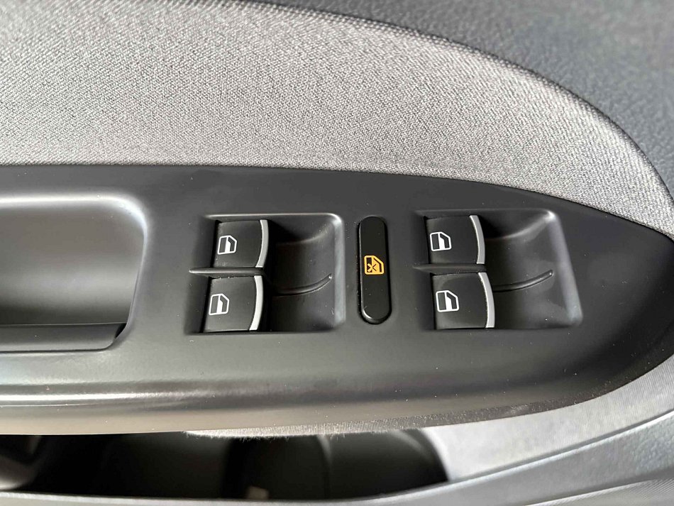 Volkswagen Touran 1.4 TSi 