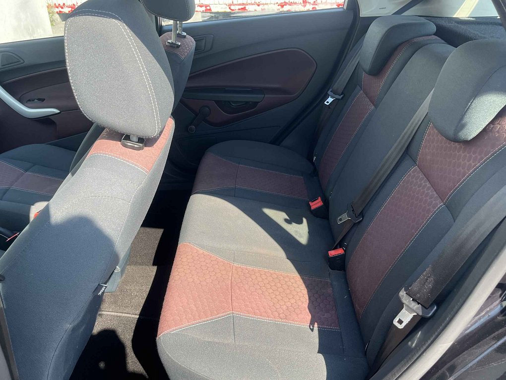 Ford Fiesta 1.3i Titanium