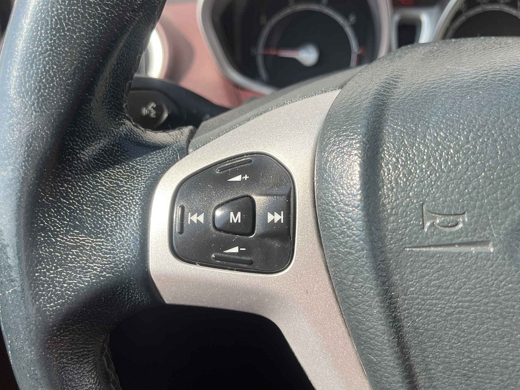 Ford Fiesta 1.3i Titanium