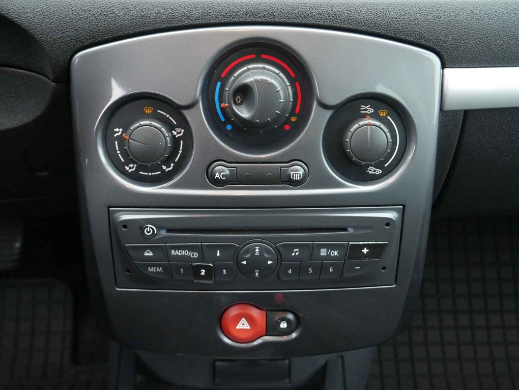 Renault Clio 1.2 16V 