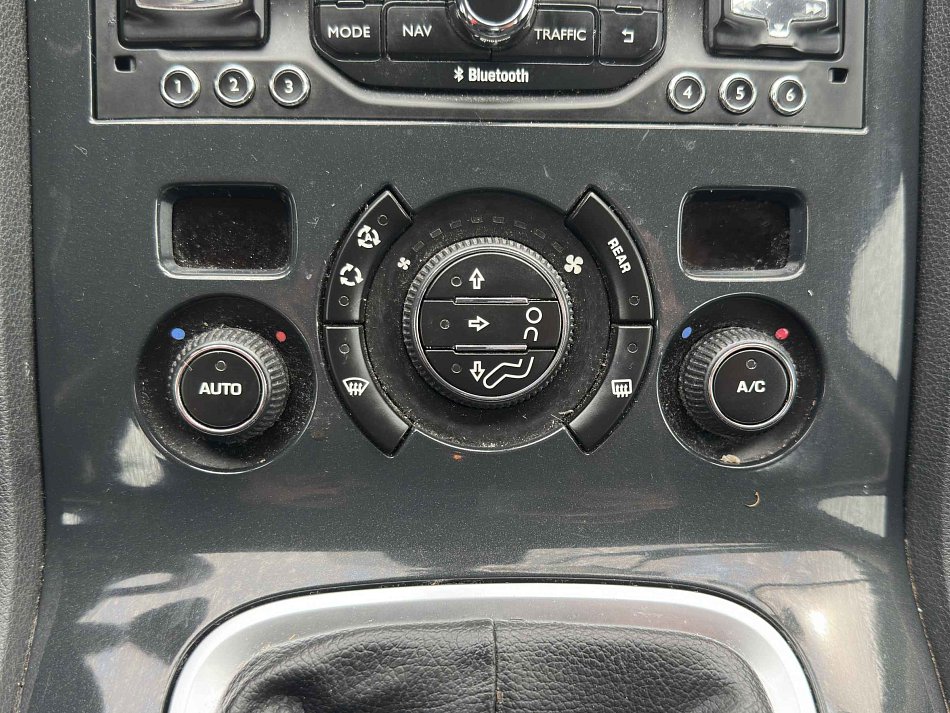Peugeot 5008 1.6 HDi 