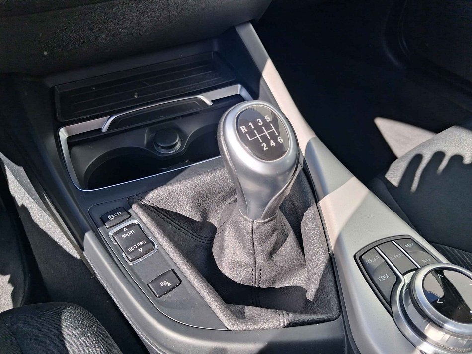 BMW Řada 1 1.5i  118i