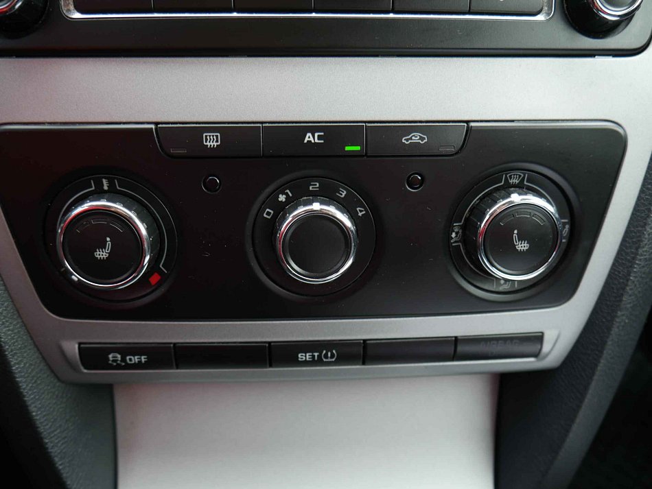 Škoda Octavia II 1.6 TDi Ambition 4x4