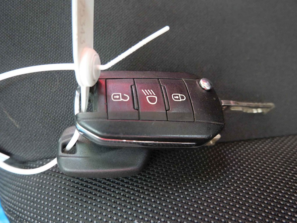 Peugeot 308 1.6 Blue HDi Allure