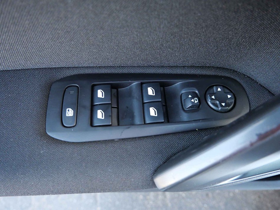 Peugeot 308 1.6 Blue HDi Allure