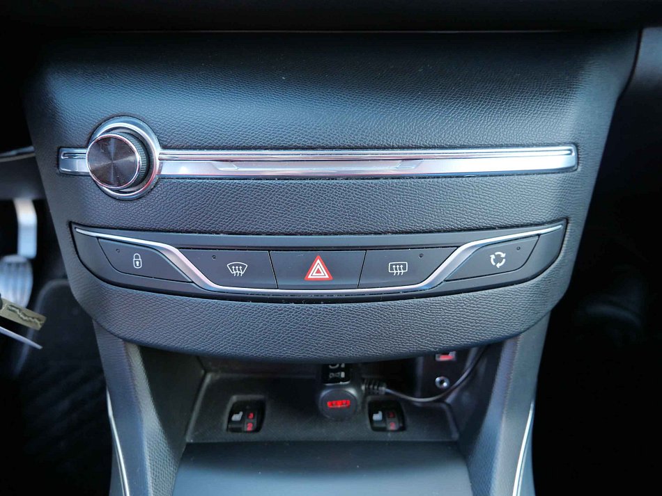 Peugeot 308 1.6 Blue HDi Allure