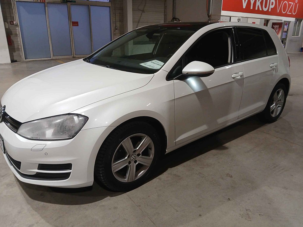 Volkswagen Golf 1.2 