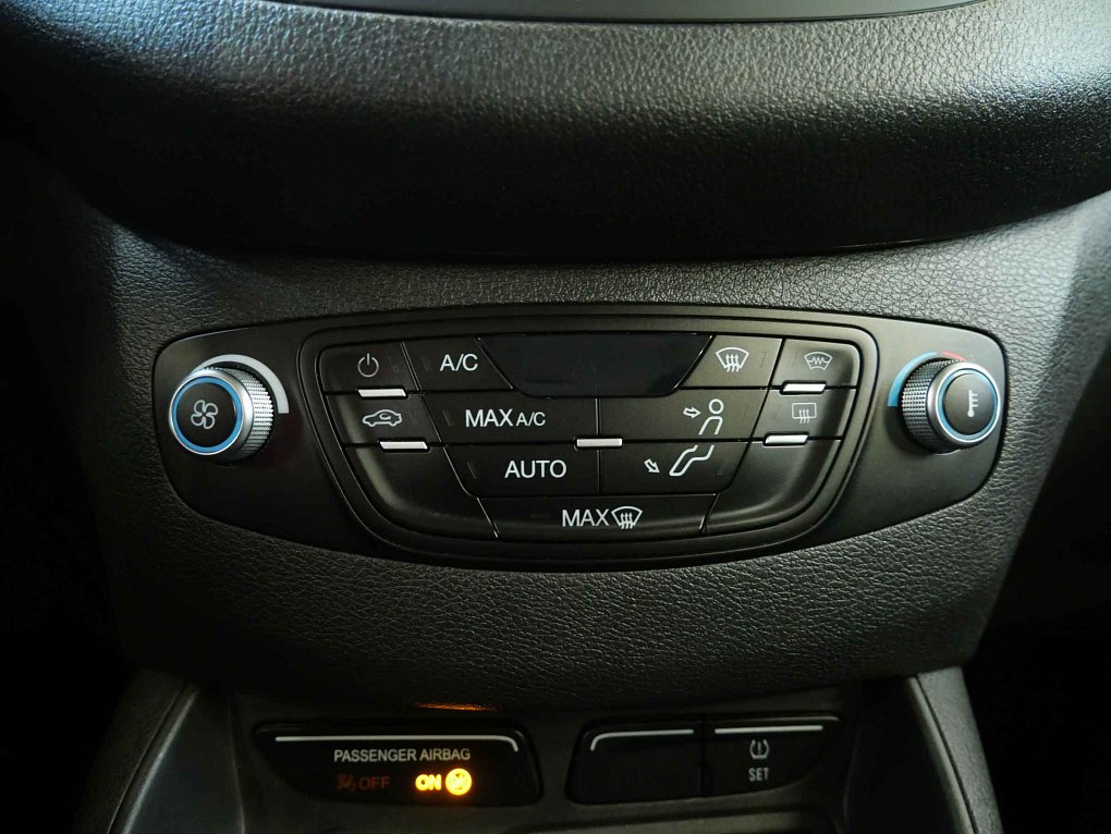 Ford Tourneo Courier 1.0T 