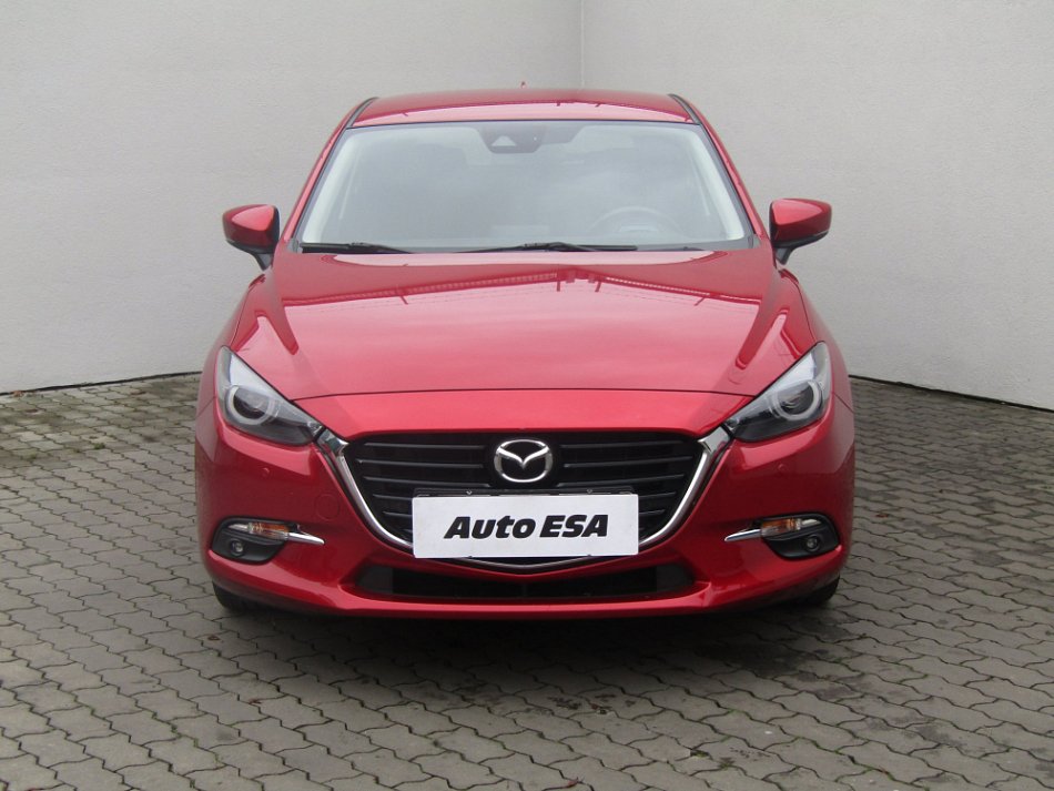 Mazda 3 1.5i 