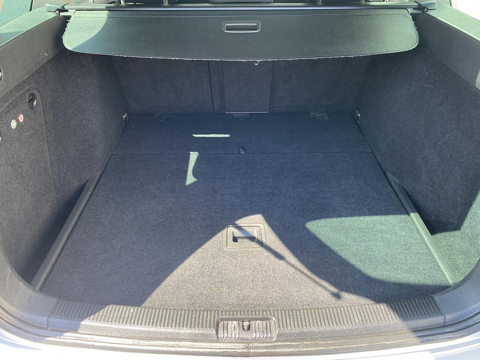 Volkswagen Golf 2.0 TDi Highline