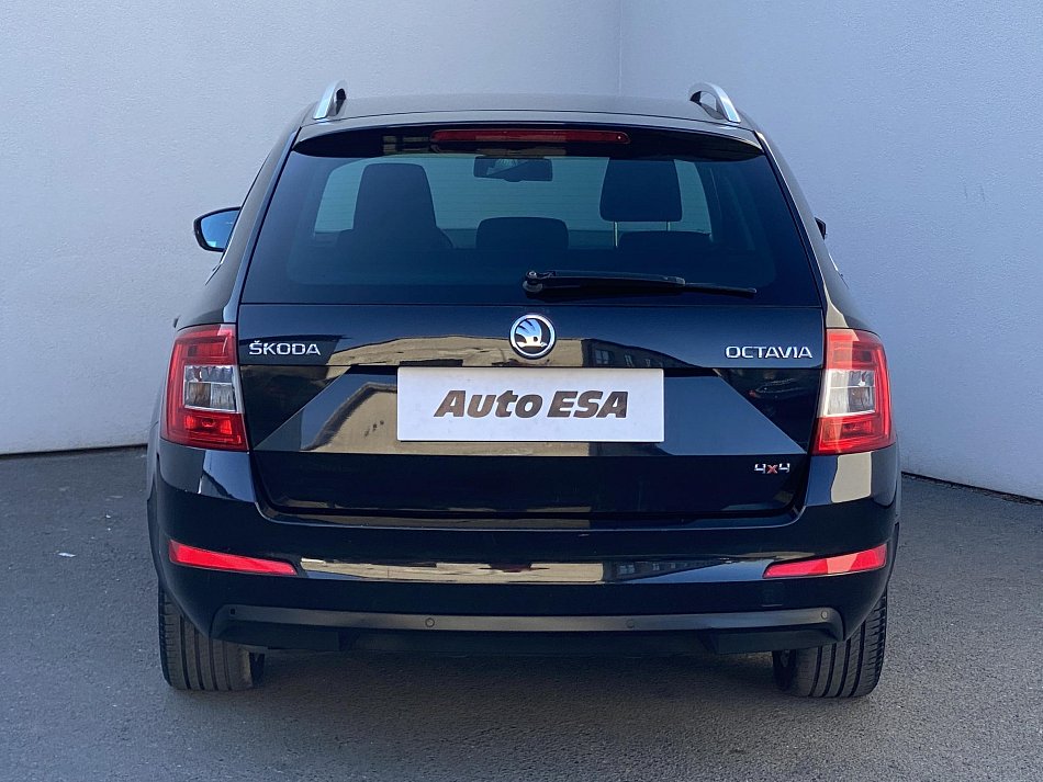 Škoda Octavia III 2.0 TDi Elegance 4x4